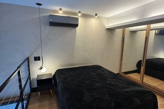 Quarto  de apartamento para alugar com 1 quarto, 55m² em Santo Amaro, São Paulo