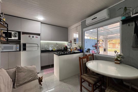 Sala de casa à venda com 2 quartos, 44m² em Campina, São Leopoldo