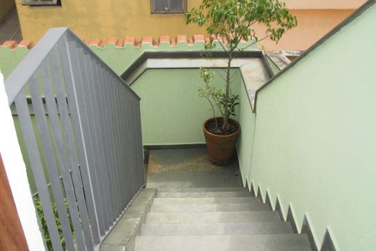 Área Externa de casa à venda com 4 quartos, 220m² em Nova Petrópolis, São Bernardo do Campo