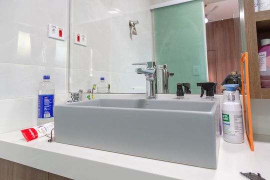 Banheiro de casa para alugar com 2 quartos, 350m² em Vila Nova Bonsucesso, Guarulhos