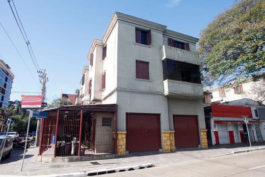 Fachada de apartamento à venda com 2 quartos, 63m² em Floresta, Porto Alegre