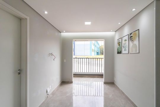 Sala de apartamento para alugar com 2 quartos, 43m² em Jardim Adriana, Guarulhos