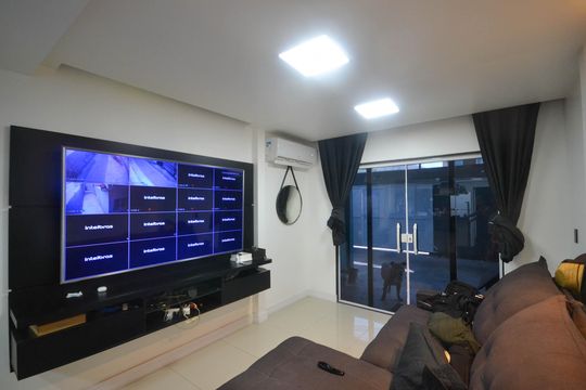 Casa para alugar com 2 quartos, 240m² em Jardim Alvorada, Nova Iguaçu