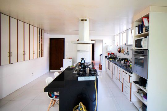 Cozinha de casa à venda com 6 quartos, 793m² em Santa Lúcia, Belo Horizonte