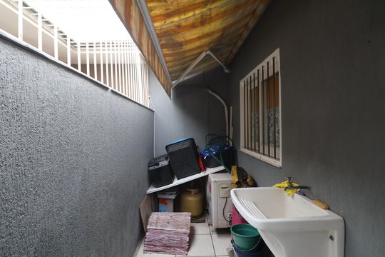 Área de Serviço de casa à venda com 2 quartos, 67m² em Rio Branco, Canoas