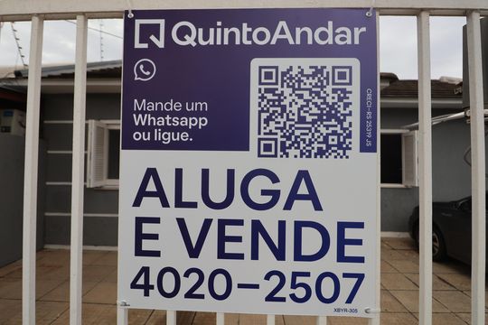 Placa de casa à venda com 2 quartos, 67m² em Rio Branco, Canoas