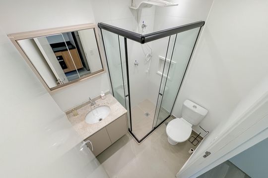 Banheiro de kitnet/studio para alugar com 1 quarto, 24m² em Vila Mariana, São Paulo