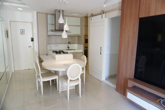 Sala de apartamento para alugar com 3 quartos, 82m² em Vila Omar, Americana