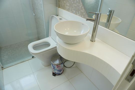 Banheiro Social de apartamento para alugar com 3 quartos, 82m² em Vila Omar, Americana