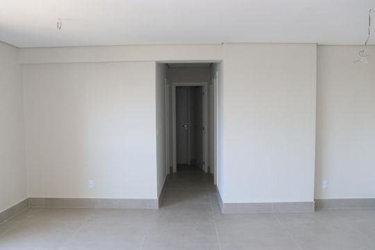 Sala e Cozinha de apartamento à venda com 3 quartos, 74m² em Setor Aeroporto, Goiânia