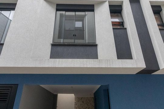 Fachada de casa de condomínio à venda com 2 quartos, 91m² em Vila Ré, São Paulo