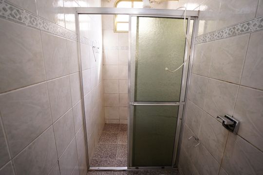 Banheiro Social de casa para alugar com 5 quartos, 360m² em Jardim Europa, Goiânia