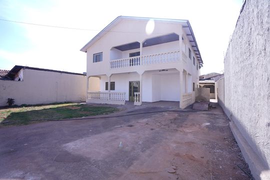 Fachada de casa para alugar com 5 quartos, 360m² em Jardim Europa, Goiânia