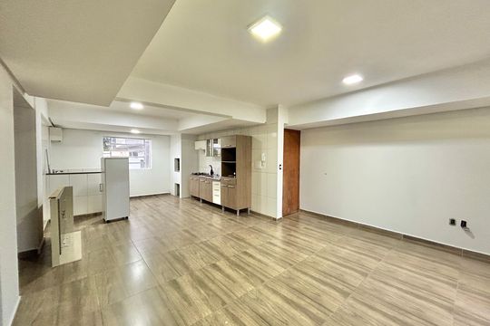 Sala de apartamento à venda com 2 quartos, 80m² em Santa Teresa, São Leopoldo