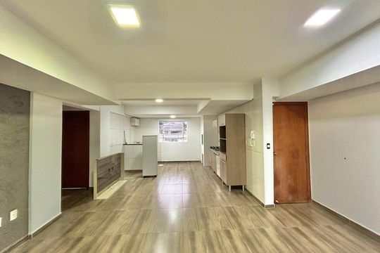Sala de apartamento à venda com 2 quartos, 80m² em Santa Teresa, São Leopoldo