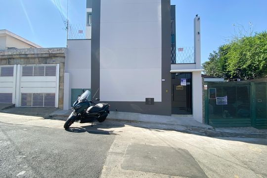 Fachada de apartamento à venda com 1 quarto, 28m² em Parada Inglesa, São Paulo