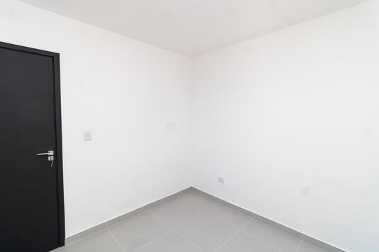 Quarto de apartamento à venda com 1 quarto, 27m² em Parada Inglesa, São Paulo