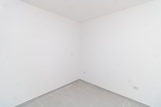 Quarto de apartamento à venda com 1 quarto, 30m² em Parada Inglesa, São Paulo