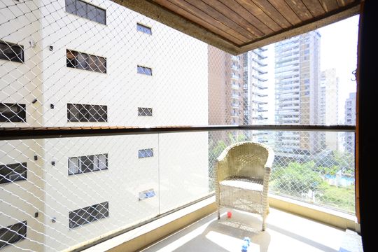 Sacada de apartamento à venda com 3 quartos, 120m² em Jardim Vila Mariana, São Paulo