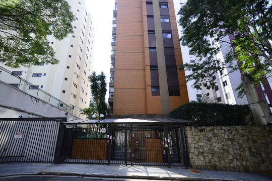 Fachada de apartamento à venda com 3 quartos, 120m² em Jardim Vila Mariana, São Paulo