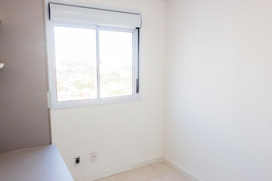 Quarto 1 de apartamento para alugar com 2 quartos, 46m² em Vila Isa, São Paulo