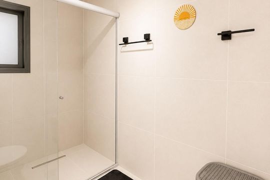Banheiro de kitnet/studio para alugar com 1 quarto, 32m² em Sacomã, São Paulo