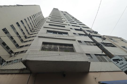 Fachada de kitnet/studio para alugar com 1 quarto, 30m² em Liberdade, São Paulo