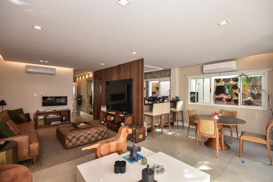 Casa de Condomínio à venda com 4 quartos, 300m² em Jardim Panorama, São Paulo