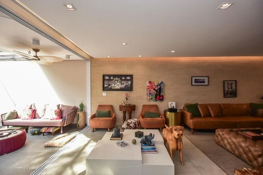 Sala de casa de condomínio à venda com 4 quartos, 300m² em Jardim Panorama, São Paulo