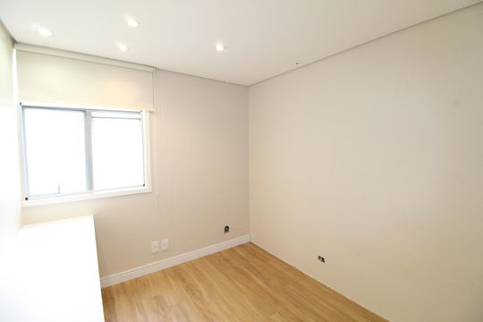 Quarto 2 de apartamento para alugar com 2 quartos, 43m² em Bosque dos Eucaliptos, São José dos Campos