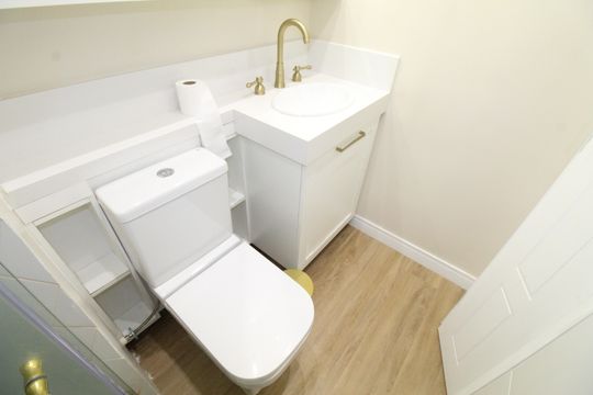 Banheiro de apartamento para alugar com 2 quartos, 43m² em Bosque dos Eucaliptos, São José dos Campos