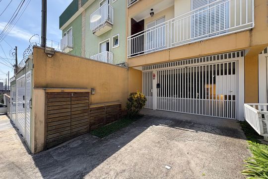 Fachada de apartamento à venda com 2 quartos, 55m² em Parque Oratório, Santo André