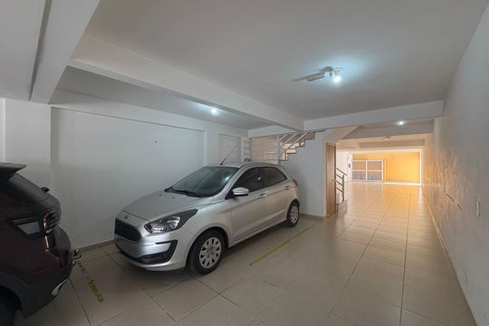 Garagem de apartamento à venda com 2 quartos, 55m² em Parque Oratório, Santo André