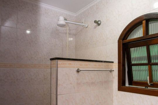 Banheiro da Suíte 2 de casa à venda com 3 quartos, 320m² em Cidade Miramar, São Bernardo do Campo