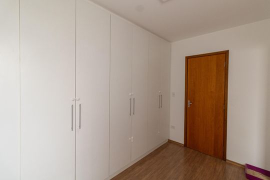 Suíte 1 de casa de condomínio para alugar com 2 quartos, 69m² em Vila Araguaia, São Paulo
