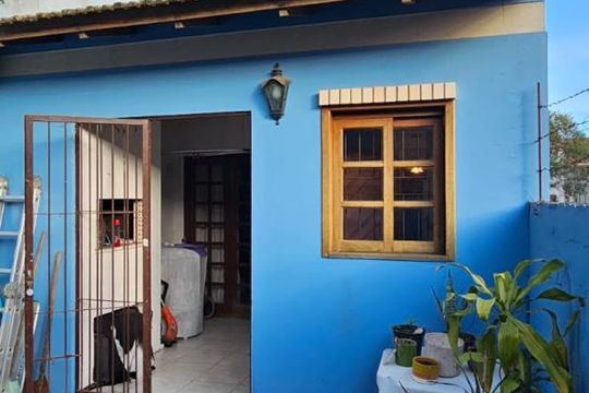 Quintal de casa à venda com 2 quartos, 88m² em Hípica, Porto Alegre