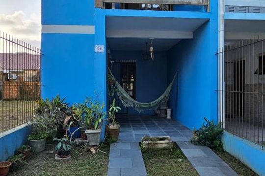Garagem de casa à venda com 2 quartos, 88m² em Hípica, Porto Alegre