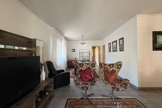 Sala de casa à venda com 3 quartos, 378m² em Vila Lucinda, Santo André