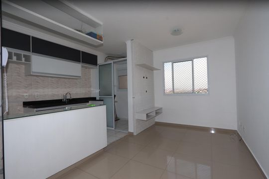 Apartamento para alugar com 2 quartos, 48m² em Cidade Satelite Santa Barbara, São Paulo