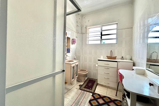 Banheiro de casa para alugar com 3 quartos, 370m² em Vila da Saúde, São Paulo