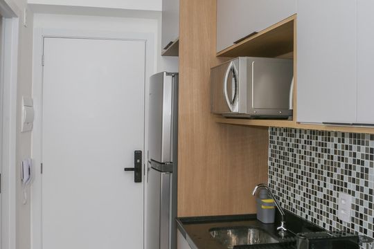 Cozinha de kitnet/studio para alugar com 1 quarto, 25m² em Perdizes, São Paulo