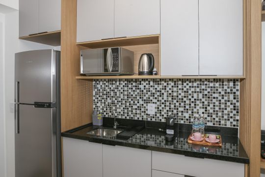 Cozinha de kitnet/studio para alugar com 1 quarto, 25m² em Perdizes, São Paulo