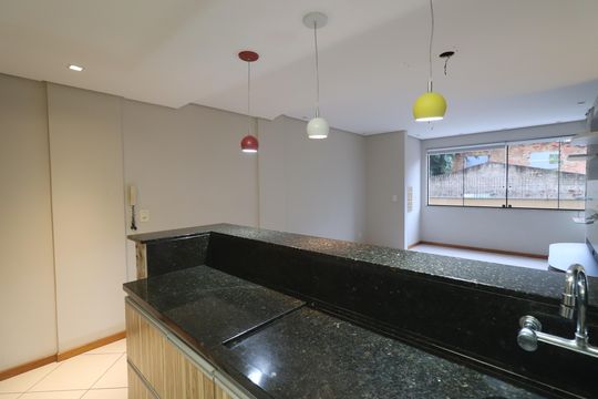 Cozinha - Armários de apartamento à venda com 2 quartos, 80m² em Centro, Novo Hamburgo