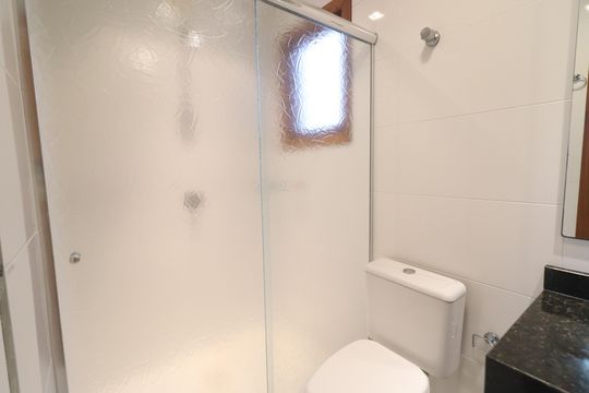 Banheiro suíte de apartamento à venda com 2 quartos, 80m² em Centro, Novo Hamburgo