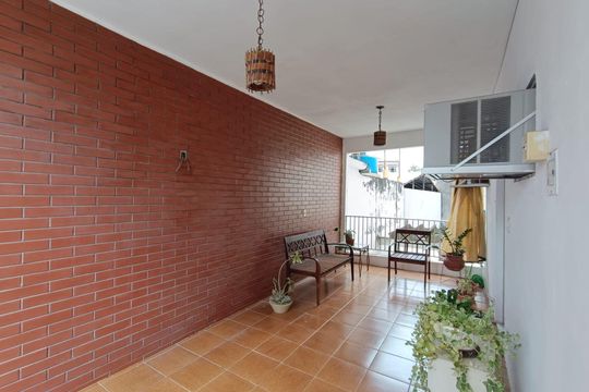 varanda de casa à venda com 4 quartos, 366m² em Méier, Rio de Janeiro