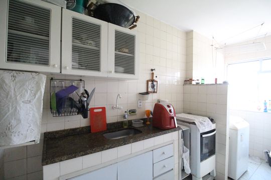 Cozinha de apartamento para alugar com 2 quartos, 60m² em Jacarepaguá, Rio de Janeiro
