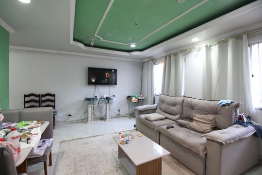 Sala de casa de condomínio para alugar com 3 quartos, 100m² em Taquara, Rio de Janeiro