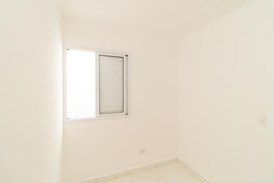 Quarto 2 de apartamento à venda com 1 quarto, 28m² em Vila Mazzei, São Paulo