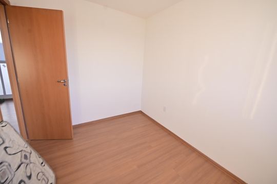 Quarto 1 de apartamento para alugar com 2 quartos, 39m² em Lorena Park, Goiânia