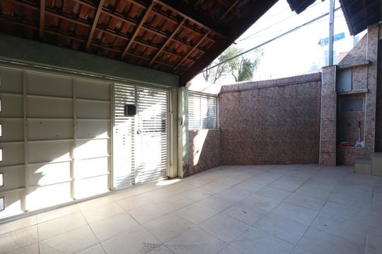 Área comum de casa para alugar com 3 quartos, 240m² em Vila Cleonice, São Paulo
